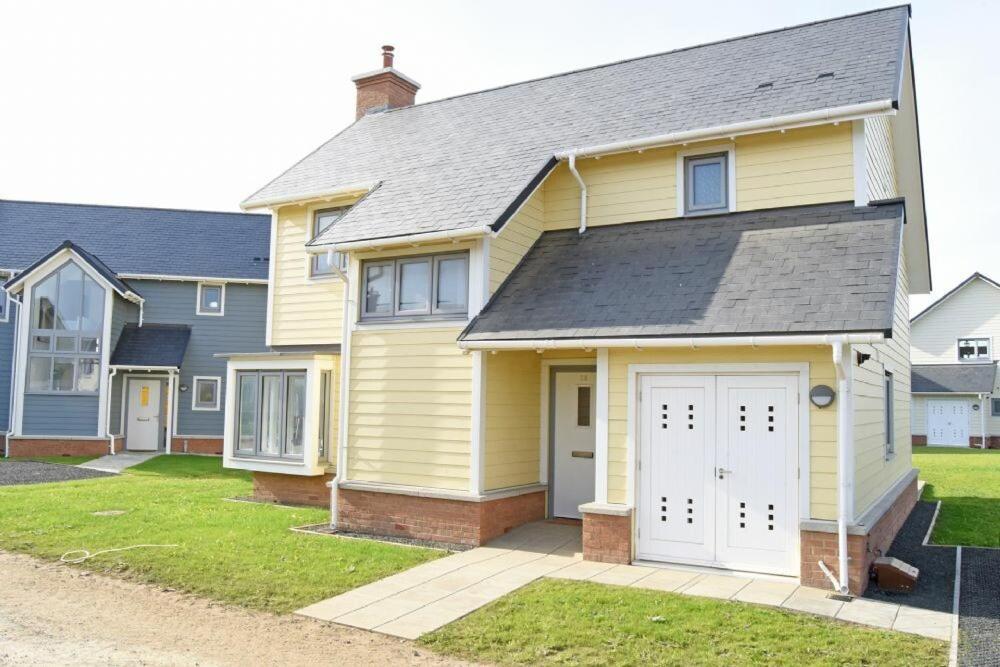 The Beach Hut Beadnell Exterior foto